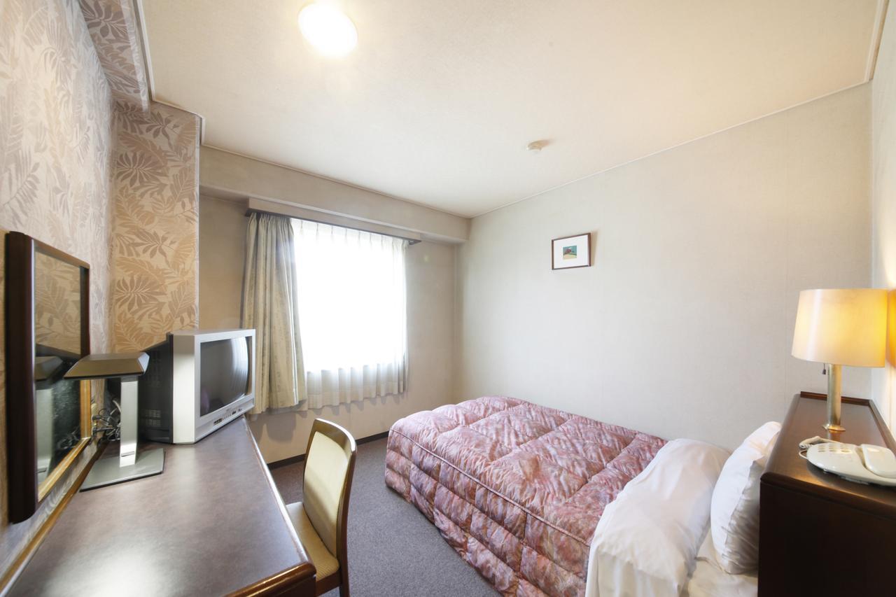 Business Hotel Taihei Annex Matsuyama  Esterno foto