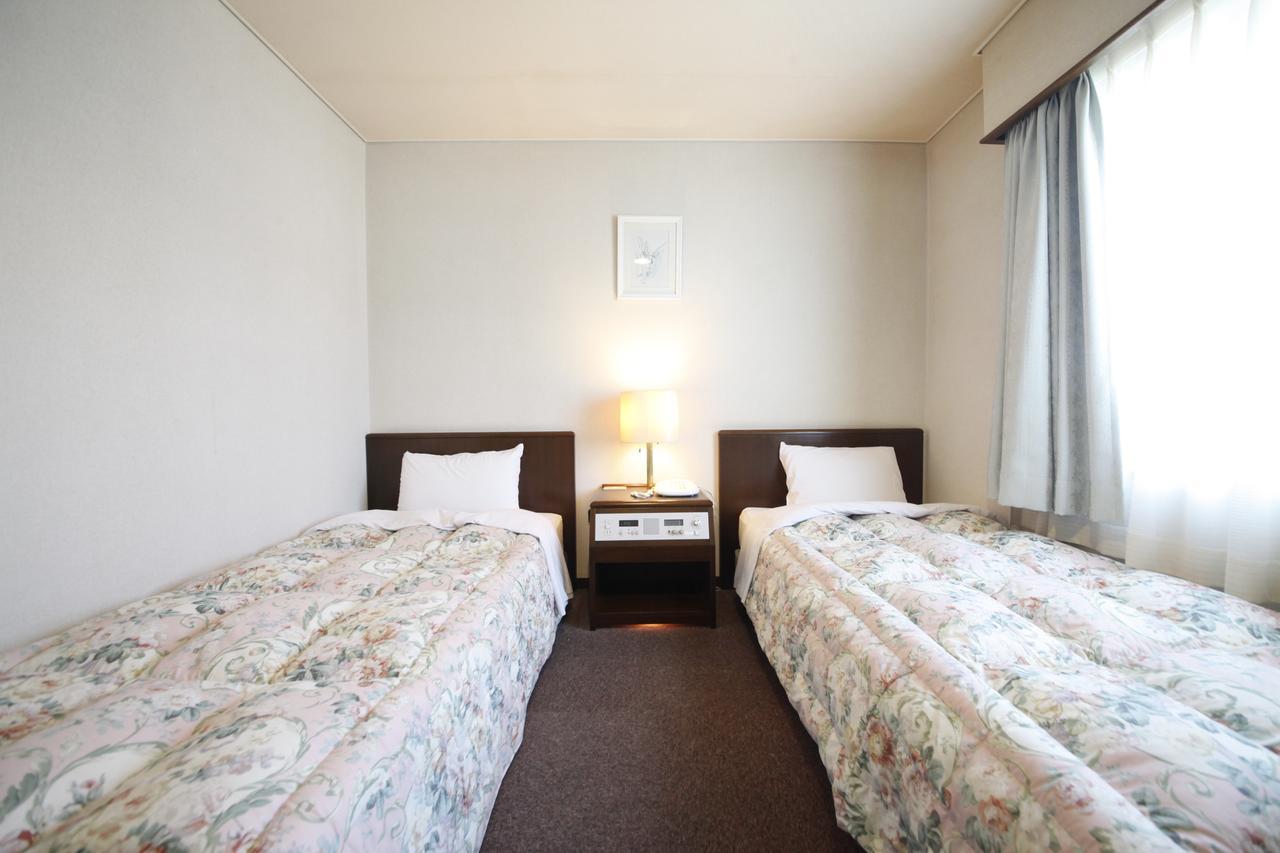 Business Hotel Taihei Annex Matsuyama  Esterno foto